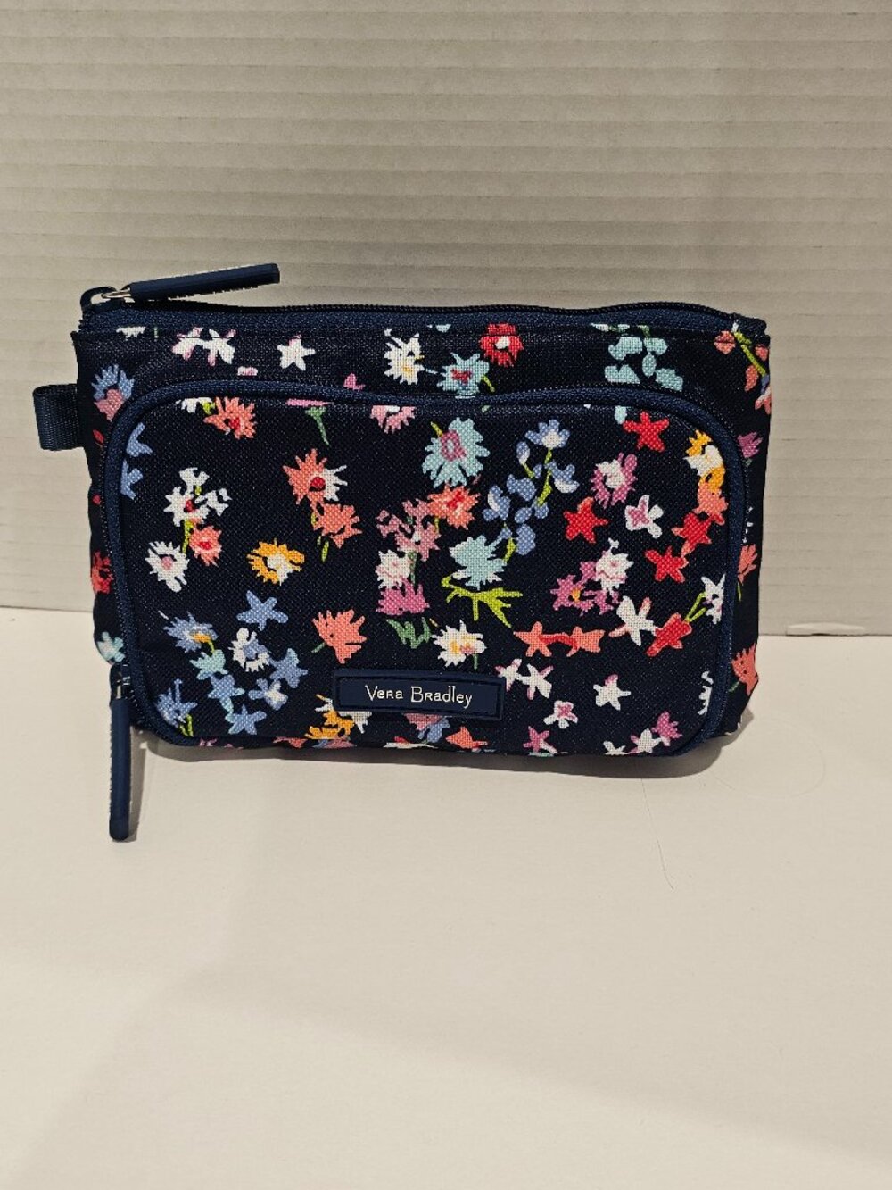 NWT Vera Bradley Lighten Up Compact Organizer Scattered Wildflowers Cosmetic Bag